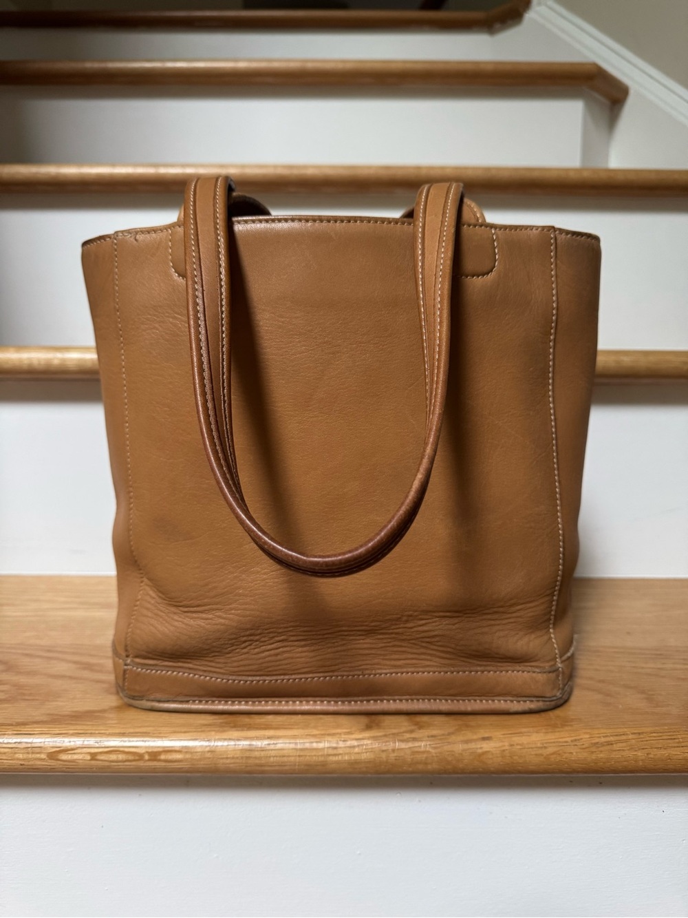 Vintage Coach Bleecker Bucket 9305 Leather Tote Bag in Camel